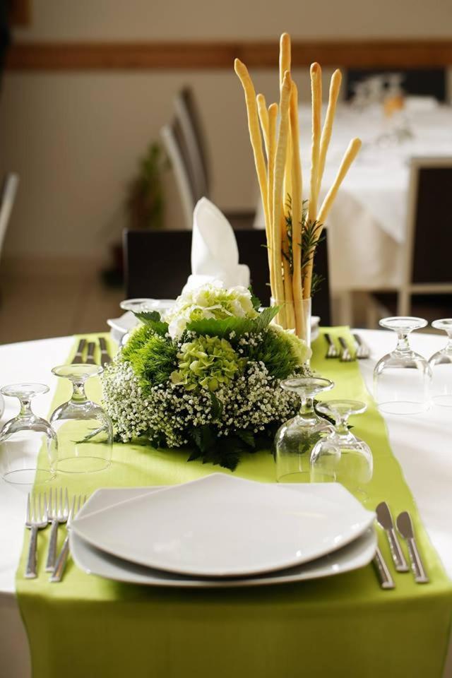 Il Casale Del Golfo Apartment Вико Екуензе Екстериор снимка