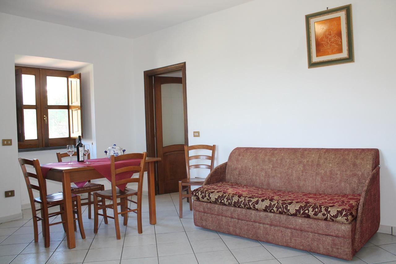 Il Casale Del Golfo Apartment Вико Екуензе Екстериор снимка