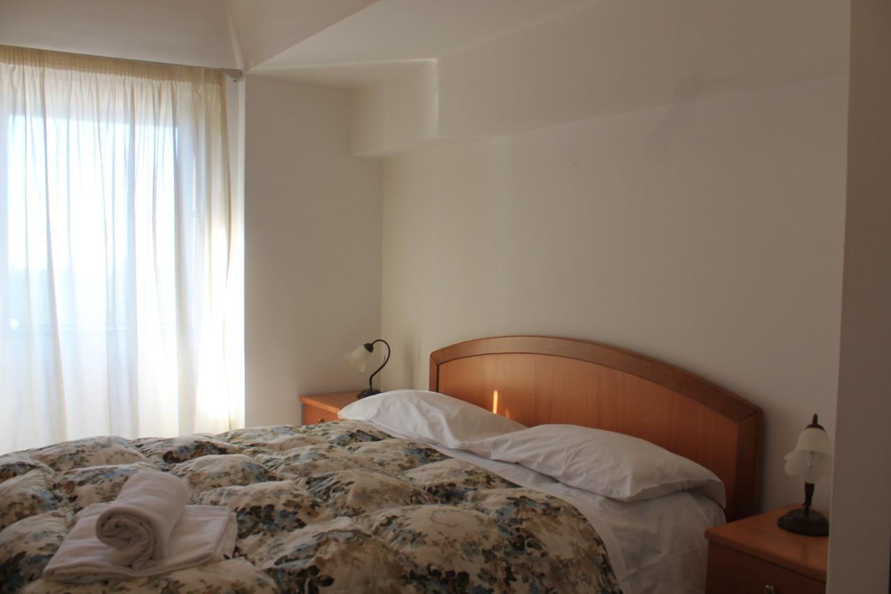 Il Casale Del Golfo Apartment Вико Екуензе Екстериор снимка