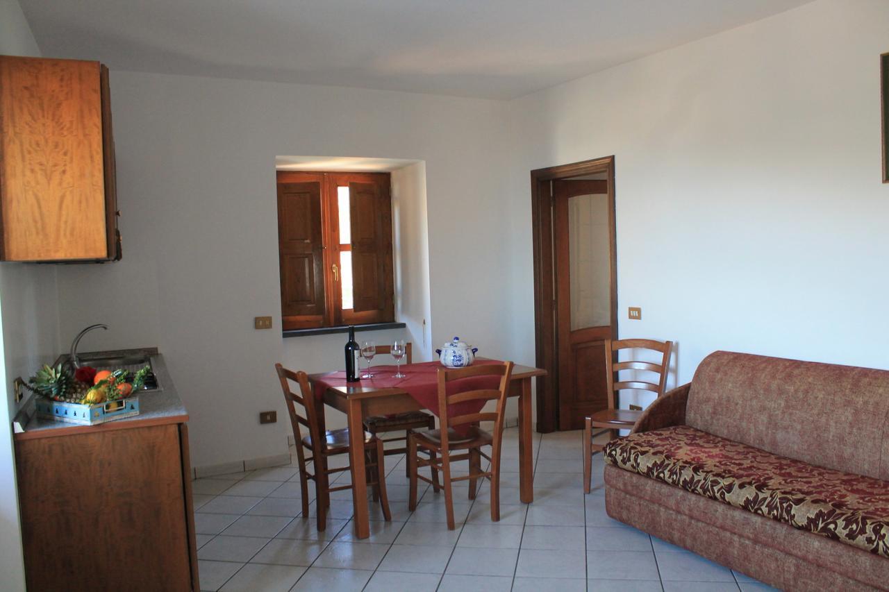 Il Casale Del Golfo Apartment Вико Екуензе Екстериор снимка