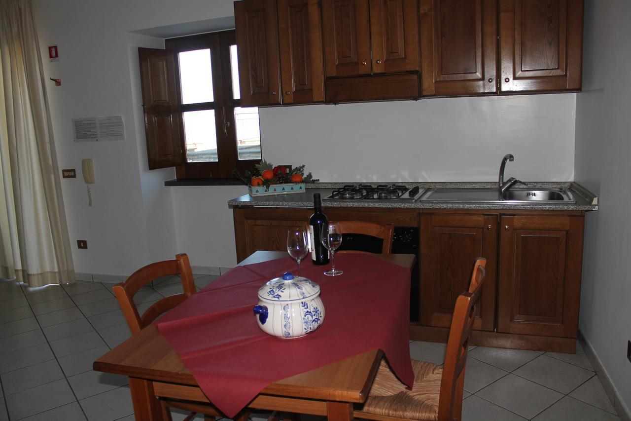 Il Casale Del Golfo Apartment Вико Екуензе Екстериор снимка