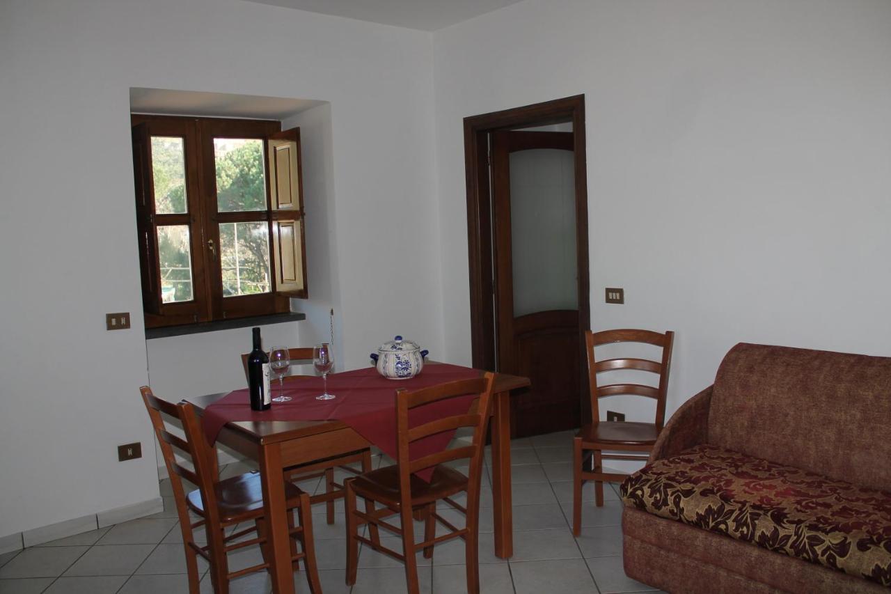 Il Casale Del Golfo Apartment Вико Екуензе Екстериор снимка