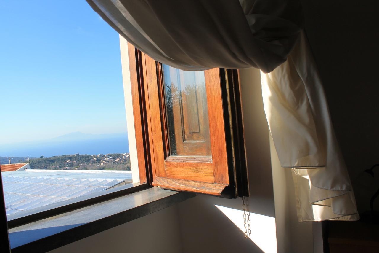 Il Casale Del Golfo Apartment Вико Екуензе Екстериор снимка